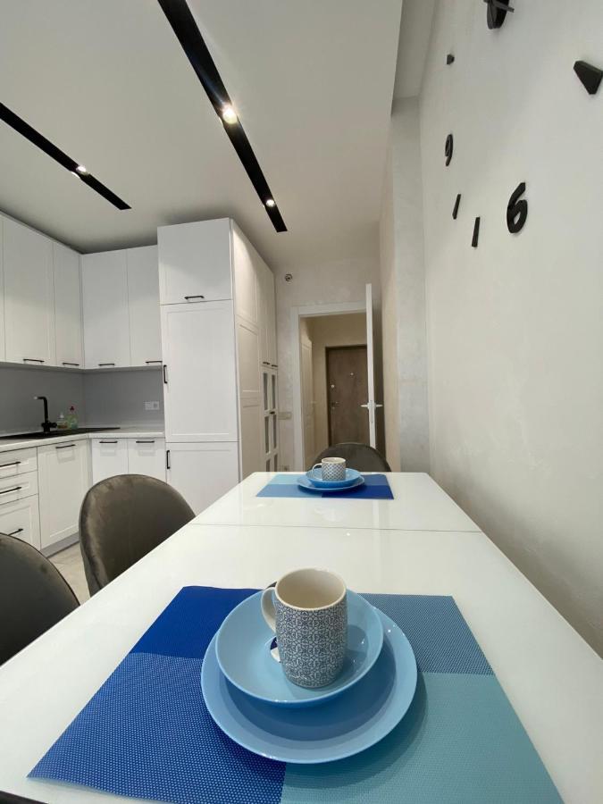 Квартира Для Вас Карла Мікльоша 7 Lägenhet Lviv Exteriör bild