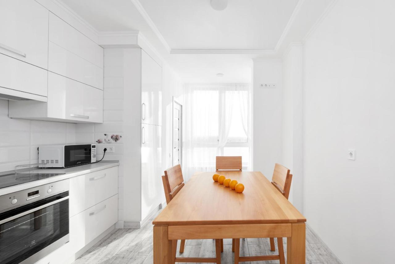 Квартира Для Вас Карла Мікльоша 7 Lägenhet Lviv Exteriör bild