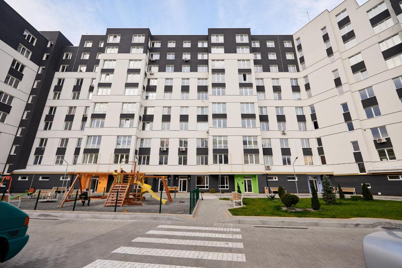 Квартира Для Вас Карла Мікльоша 7 Lägenhet Lviv Exteriör bild