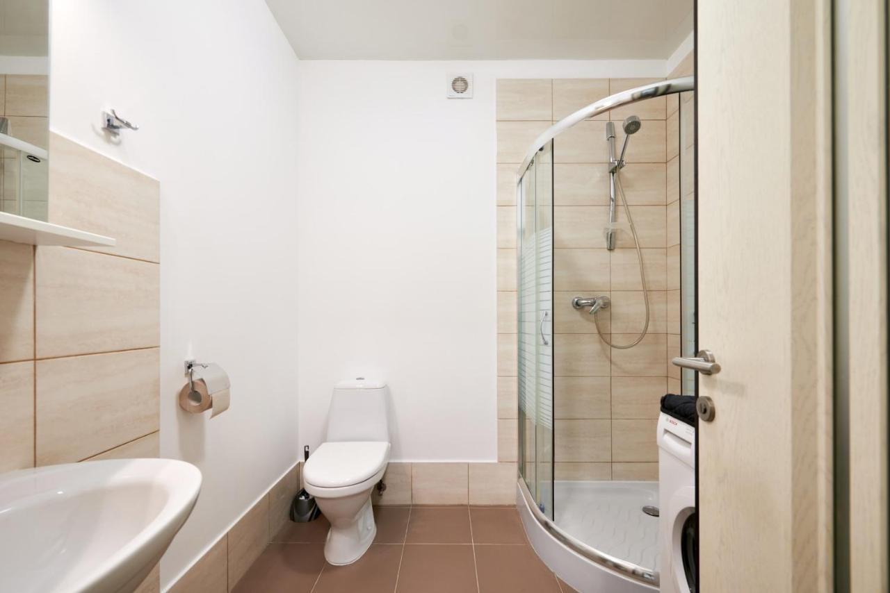 Квартира Для Вас Карла Мікльоша 7 Lägenhet Lviv Exteriör bild
